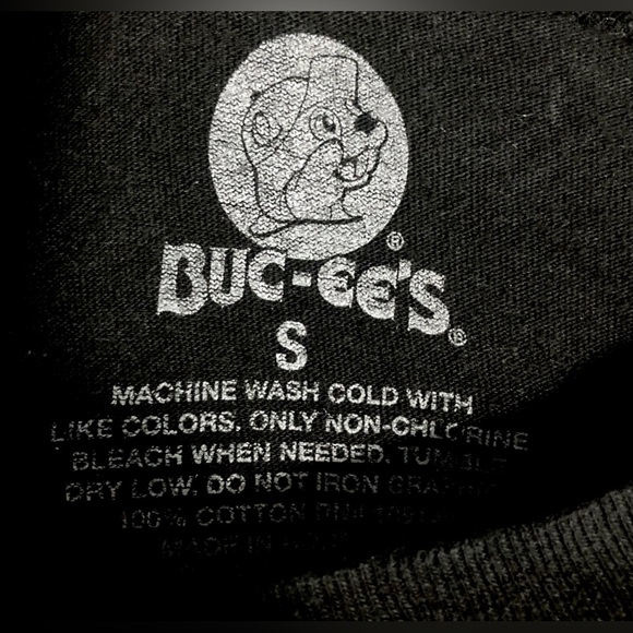 Buc-ees Boo Crew Halloween Graphic T-shirt Size S - Picture 5 of 6